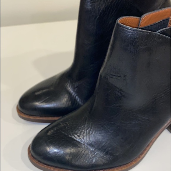 Lucky Brand Leather Bootie - Picture 9 of 11